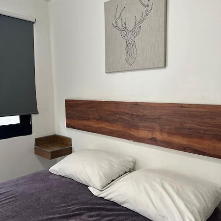 Apartamentos Ambassador ティファナ エクステリア 写真