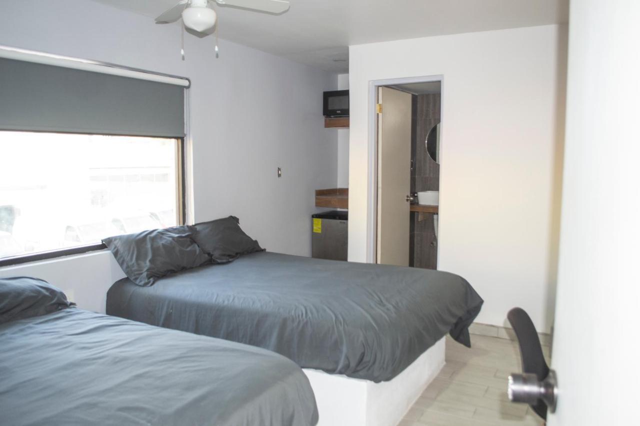 Apartamentos Ambassador ティファナ エクステリア 写真